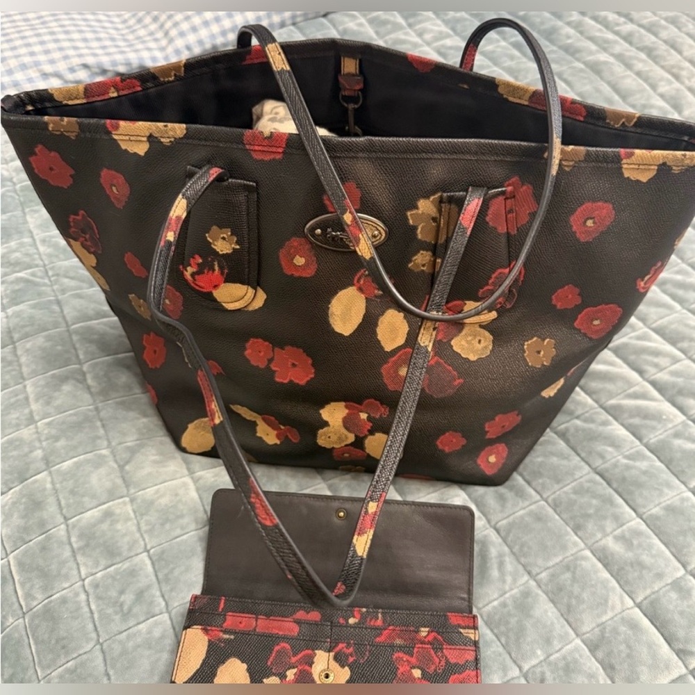 COACH Oversized Floral Tote & Matching Wallet